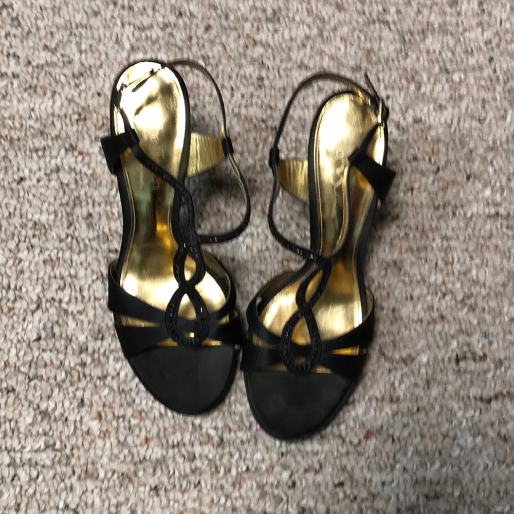 Black heels